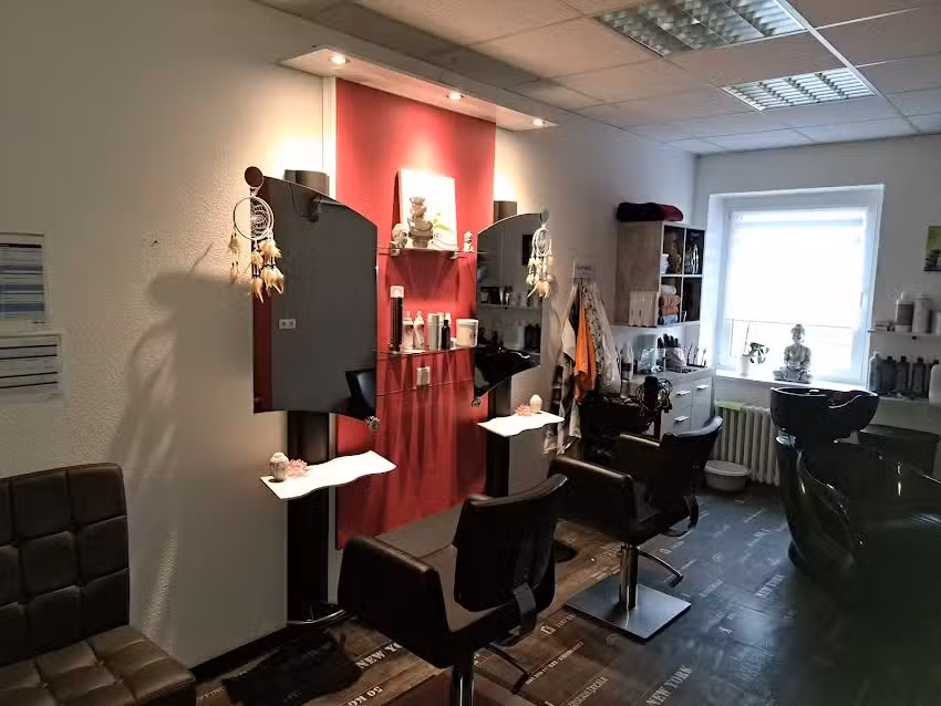 Christinas Haarsalon, Friseurmeisterin Christina Fu&szlig;
