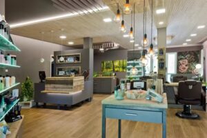 CINAMI Die Sch&ouml;nheitsmanufaktur Friseur-Kosmetik-Fusspflege