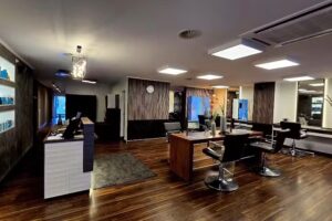 CITY FRISEUR by HAARSCHNITT