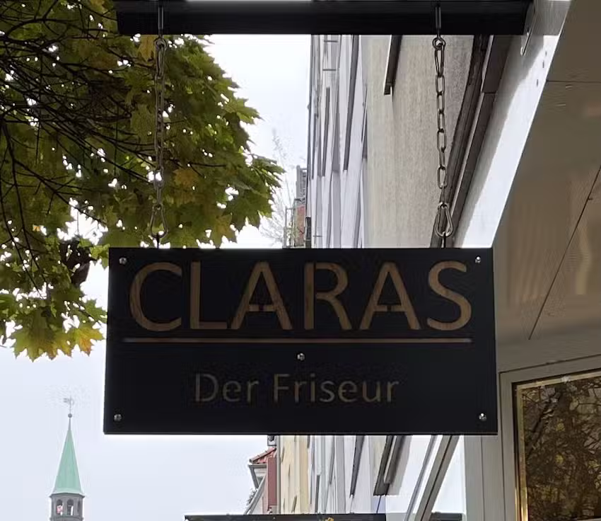 Claras der Friseur
