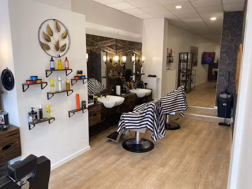 Clean-Cut Haarstudio