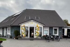 Clip 43 by Christian Schr&ouml;der