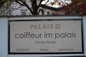 Coiffeur im Palais