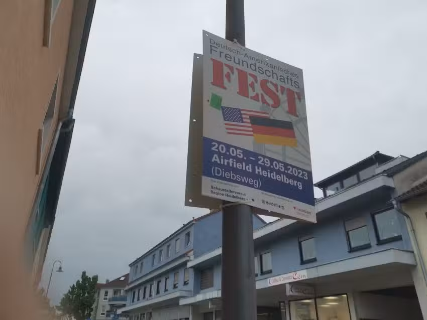 Coiffeur u. Cosmetics Cem