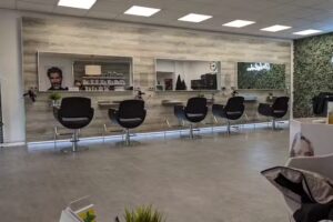 Coiffure Velly in Vaihingen Enz | Dein Friseur ohne Termine
