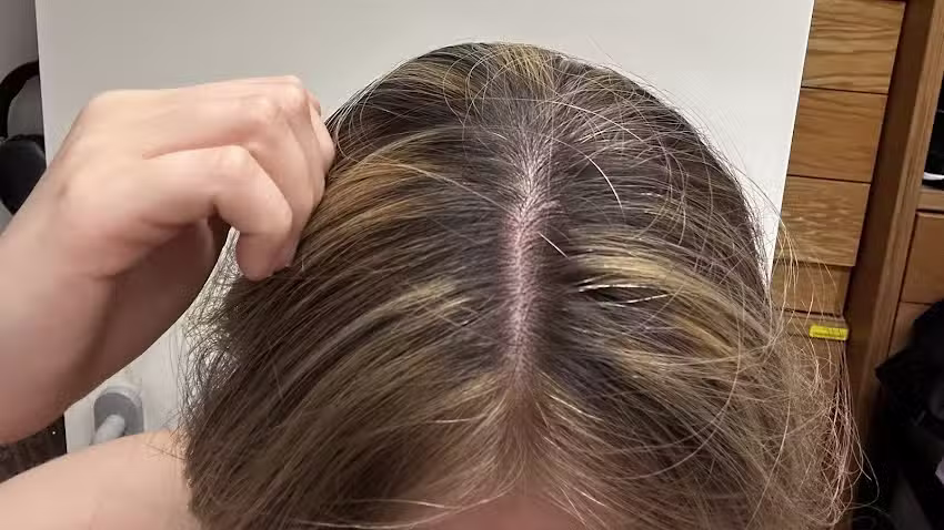 Constanze, die Fris&ouml;rin & Team