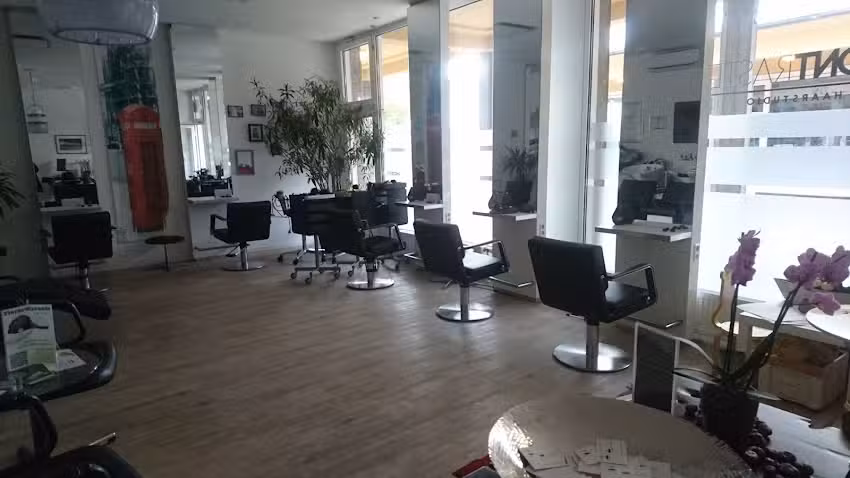 Contraste Haarstudio