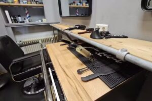 Copain Friseur-Hand-Werk Lars Martin