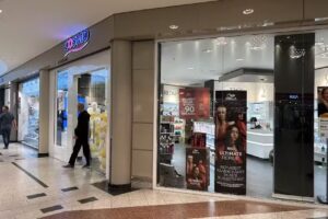 Cosmo Friseurzubeh&ouml;r Weserpark Bremen