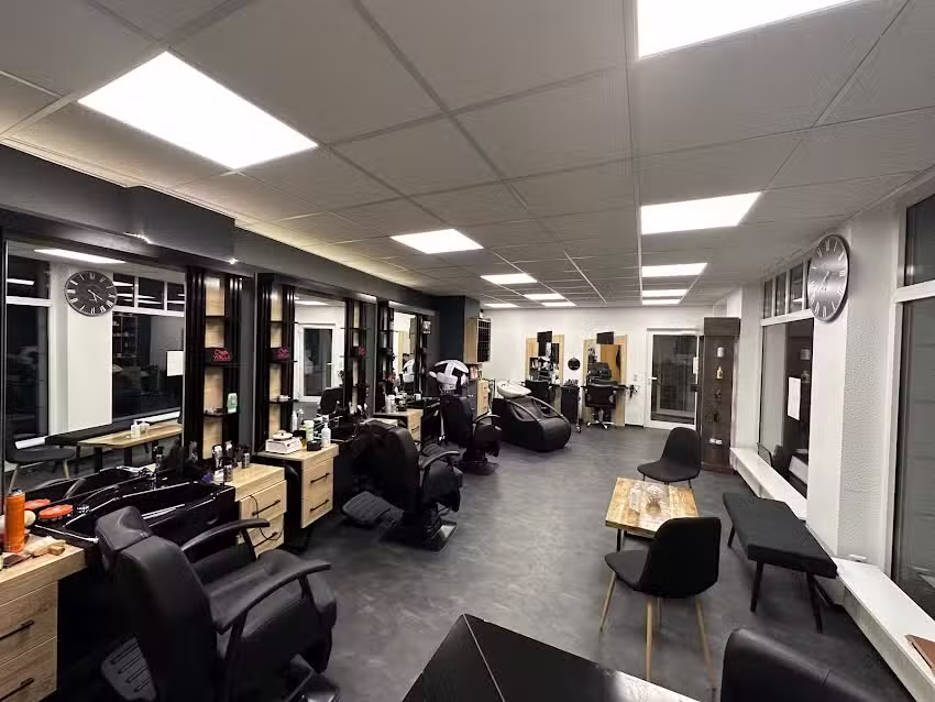 Cut & Change (Barbershop)