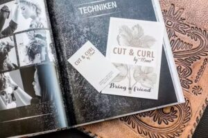 Cut & Curl Coworking-Space