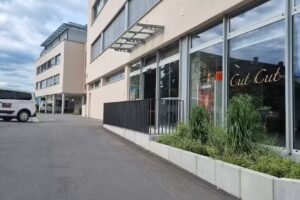 CUT CUT Ingelheim Inh: Kazim Bosor