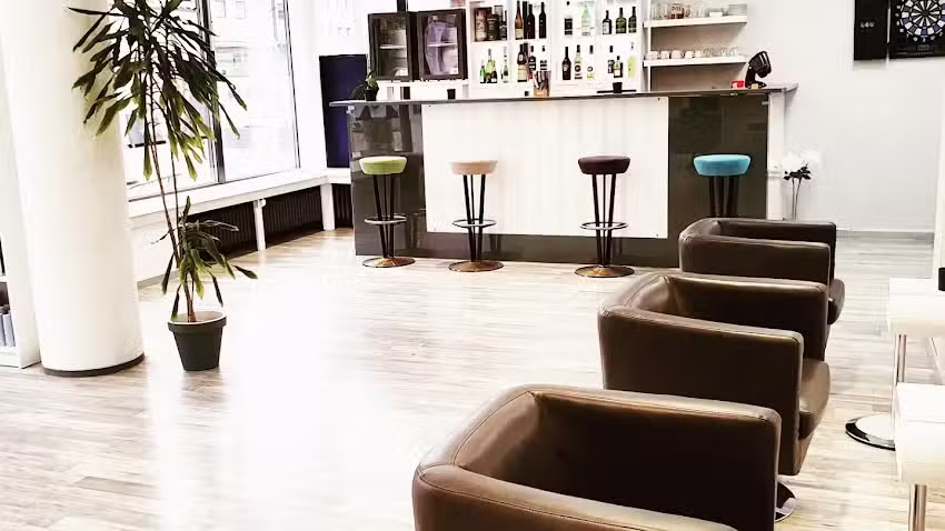 Cut&Style by Wasili Since 2008