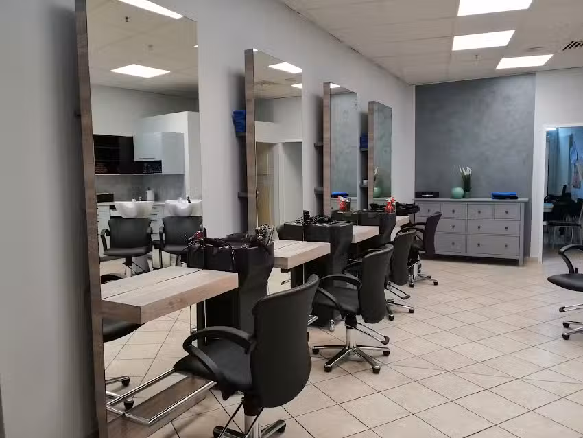 CZ Fris&ouml;re GmbH