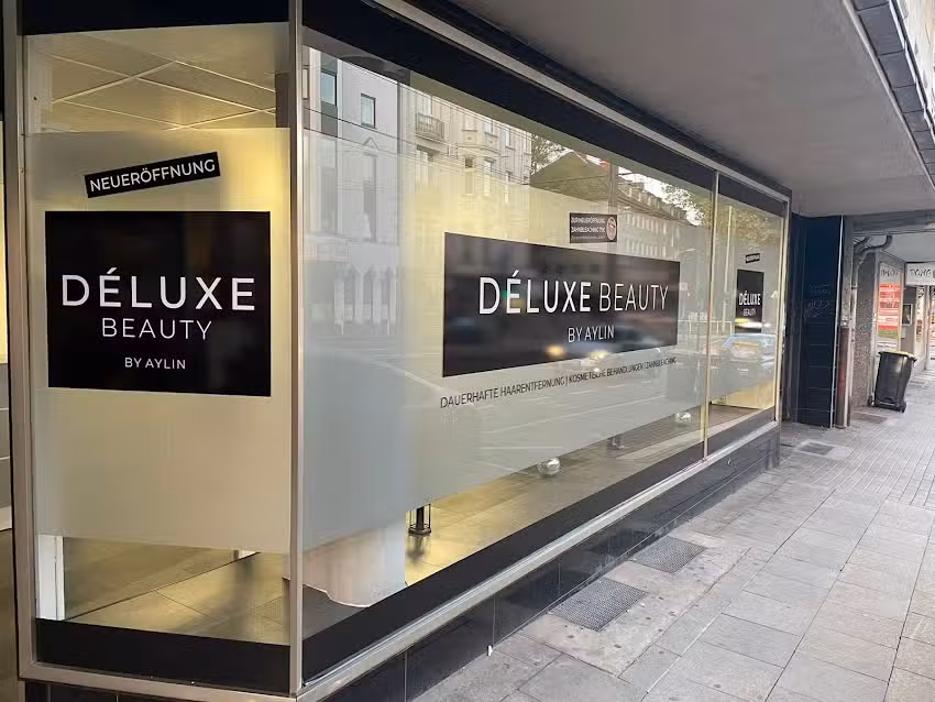 Deluxe Beauty by Aylin