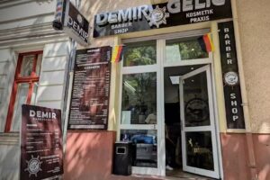 Demir Barbershop