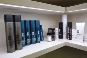 DER FRISEUR Christian Wippel