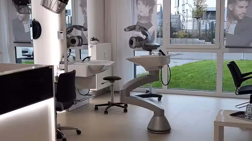 Der Salon in Siegelbach