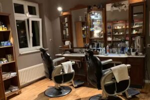 Der Schaumschl&auml;ger &ndash; Barbier