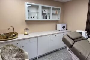 Derm Aesthetic by Nadja Befort