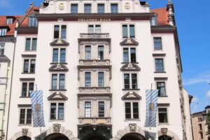 Dermaordinologie v. Tulechov