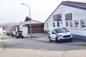 DEROYALTOUCHES BARBERSHOP