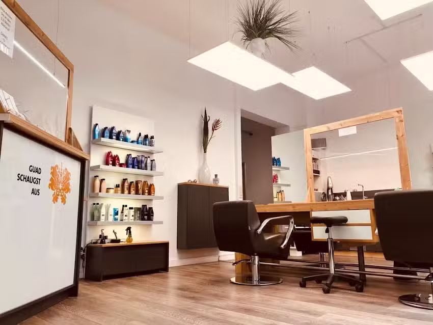 D&eacute;sir&eacute;e G&ouml;tz &ndash; Friseurmeisterin