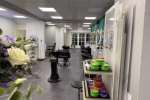 Diamond Hair & Beauty