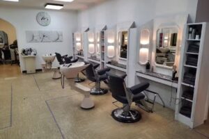 Diana Schettler Figaros Haar Taxi