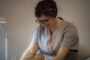 Dick Cosmetic, Kosmetikstudio