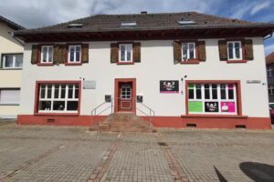 Die Haarschneiderin Dominique van Eickels