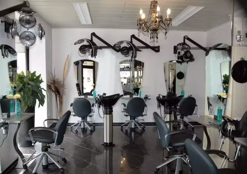 DILEK ️ Friseur Offenbach ️ Top Frisuren Perfektes Styling