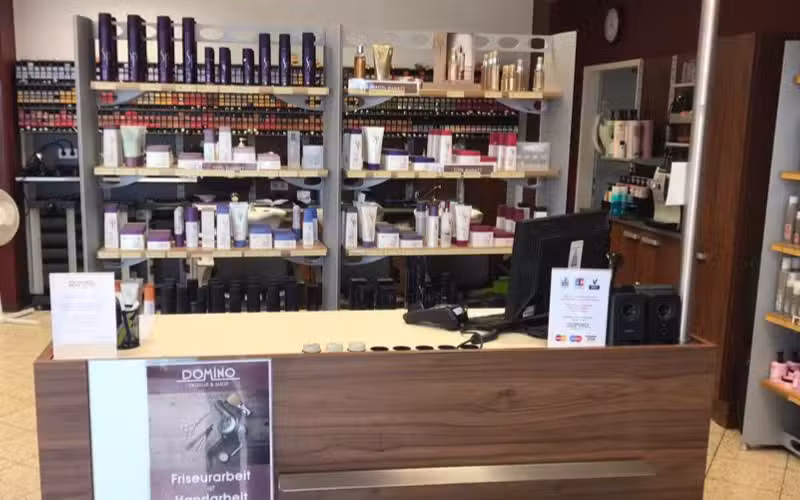 DOMINO Friseur & Shop GmbH & Co. KG