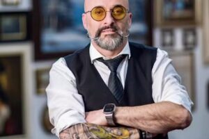 Dreisk&auml;mper & Team