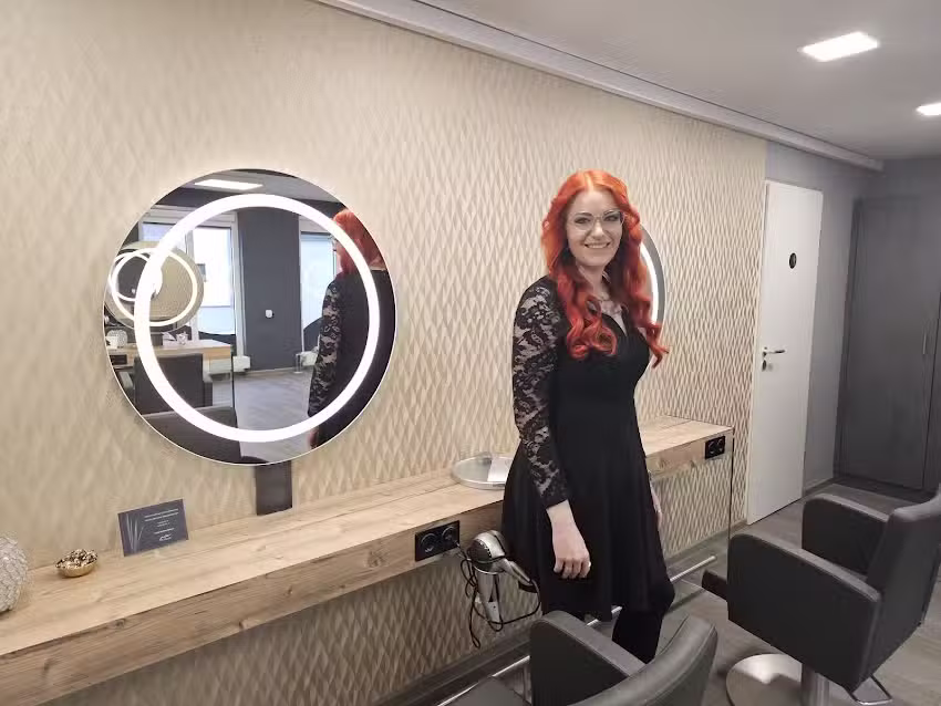 Edis-Friseure-Stylisten-Lounge