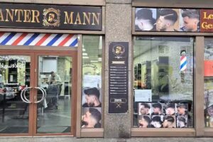 ELEGANTER MANN – Nürnberg