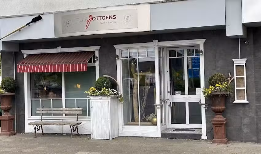 Elke G&ouml;ttgens Curls & More &ndash; Lockenfriseur Aachen