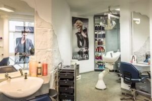 Elke&rsquo;s Haarmoden (Inh. Michaela Hillebrand)