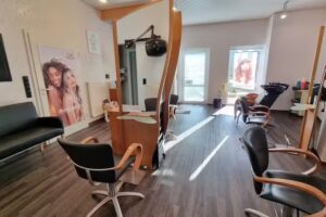 Ellerbrock-Doll Diana Friseur Haargenau