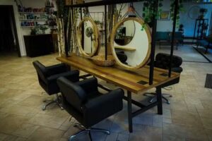 Elligant Friseur