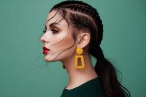 Elly&rsquo;s Hairstyle