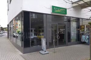 ENORM – Die Friseure
