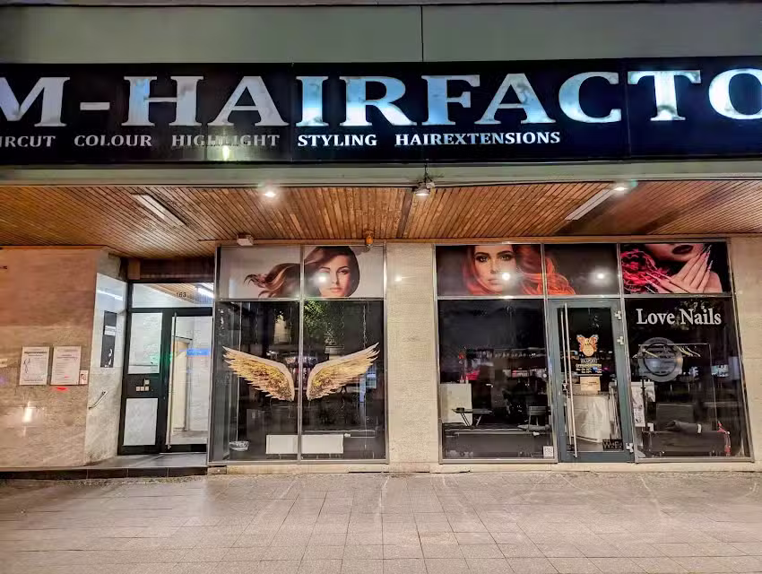 E&rsquo;s Hair Studio & Beauty Ku&rsquo;damm