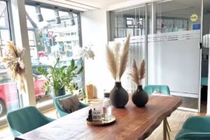 Exklusiv &bull; Friseur &bull; Solarium &bull;Tattoo &bull; Permanent