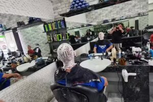Ey&uuml;p&rsquo;s Friseur