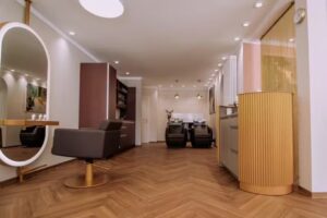 Farbe & Schnitt Theresa Theiss