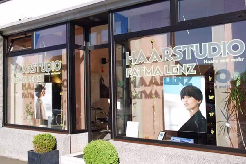 Fatma Lenz Hair, Beauty, Make-up