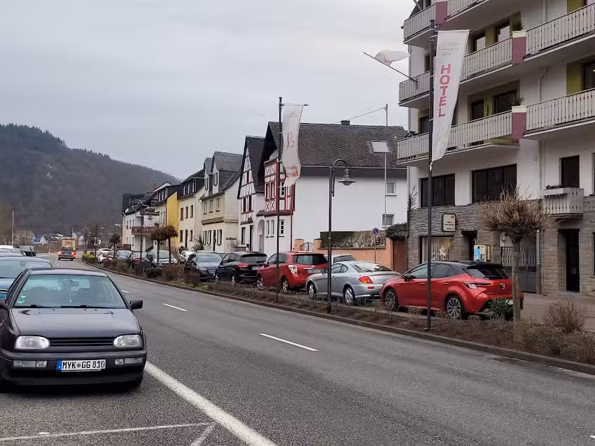 Feinschnitt Jessica Schmitt