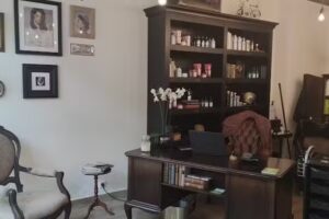 Felix&lsquo; CUT & CUPPA