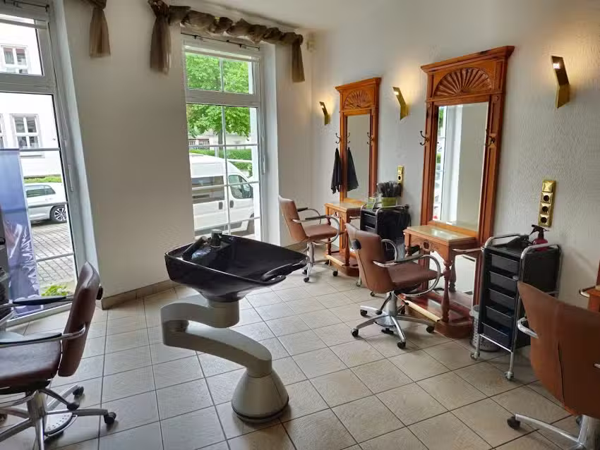 Figaro &ndash; Ute Mimietz Friseur-Kosmetik